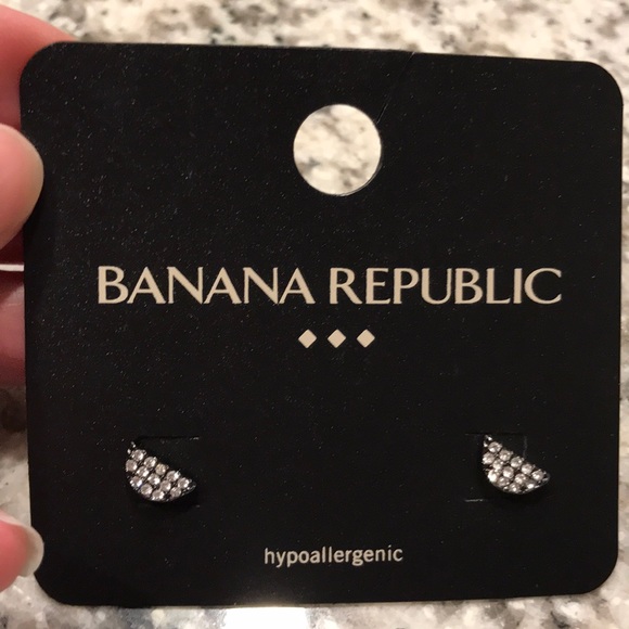 Banana Republic Sparkle Studs - Picture 1 of 2